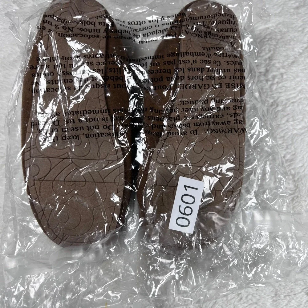 Cat and Jack Kids Brown Moccasin Slippers‎ Fuzzy Lined Bow Size 1 NWT